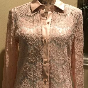 Ann Taylor Lace top NWOT